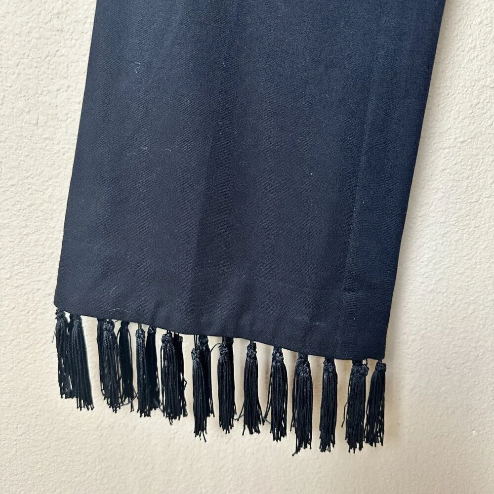 Rare ANTHROPOLOGIE The Essential Crop Flare with FRINGE Bottoms! Size 2 Black